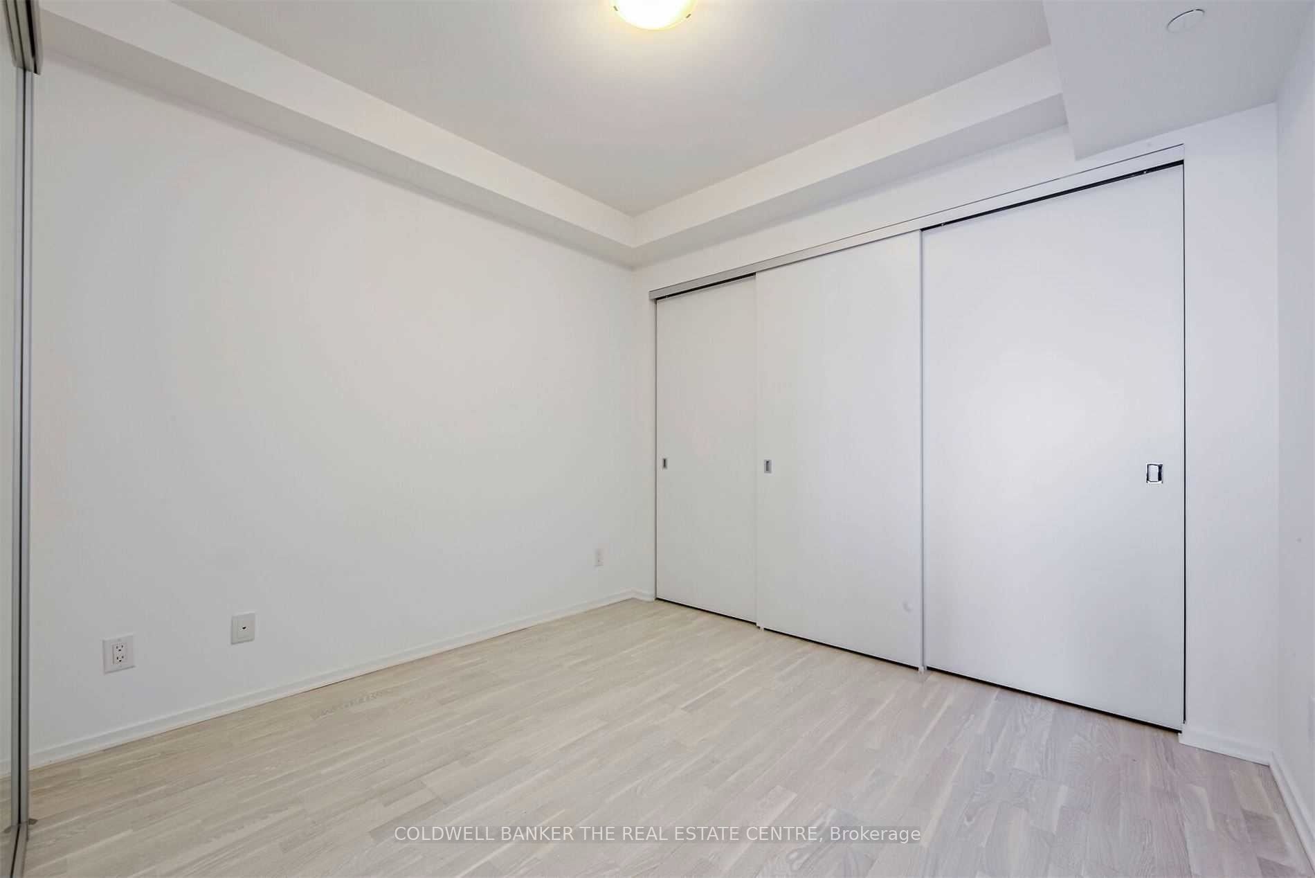 1 Bloor St E 7 Property Photo 11