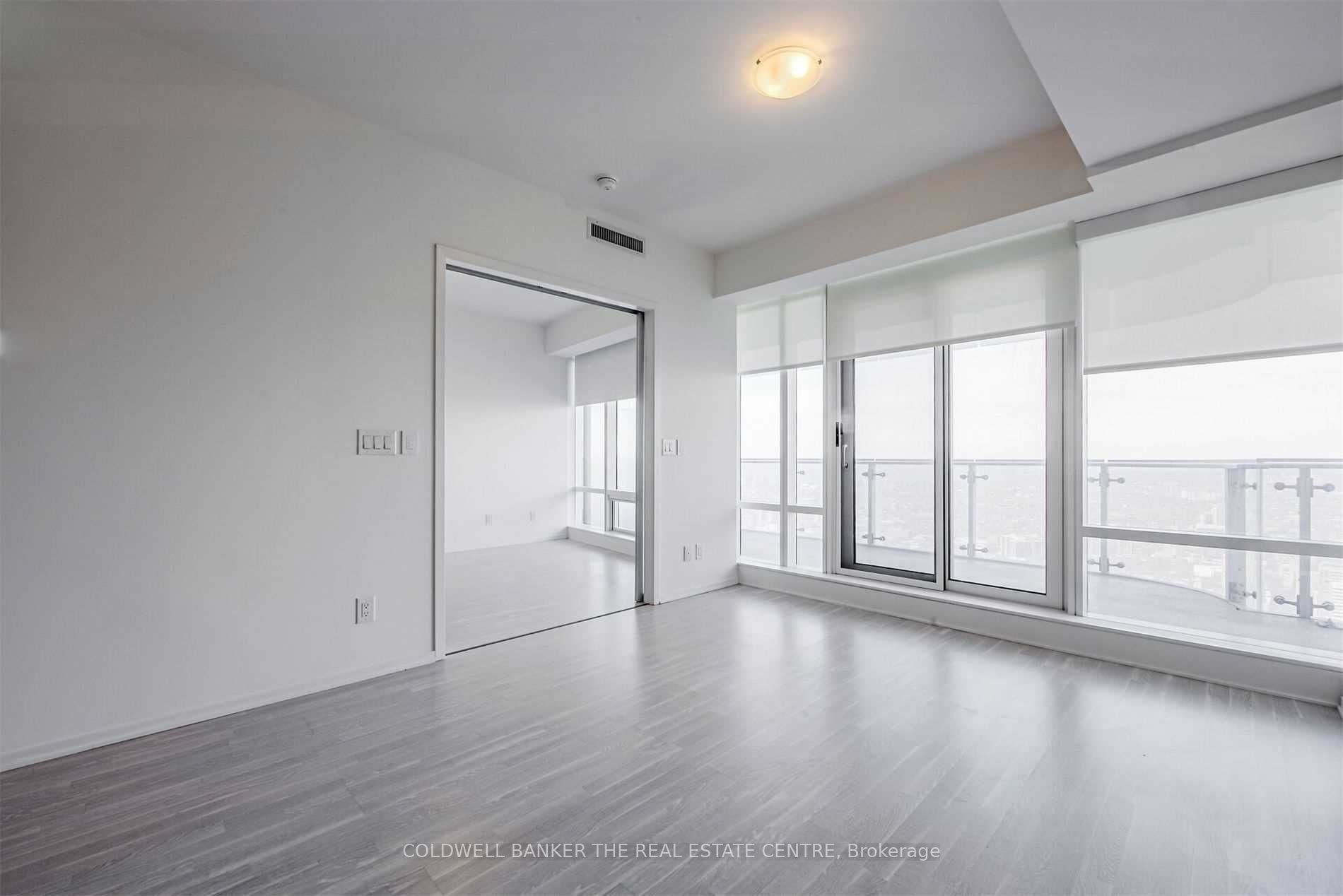 1 Bloor St E 7 Property Photo 20