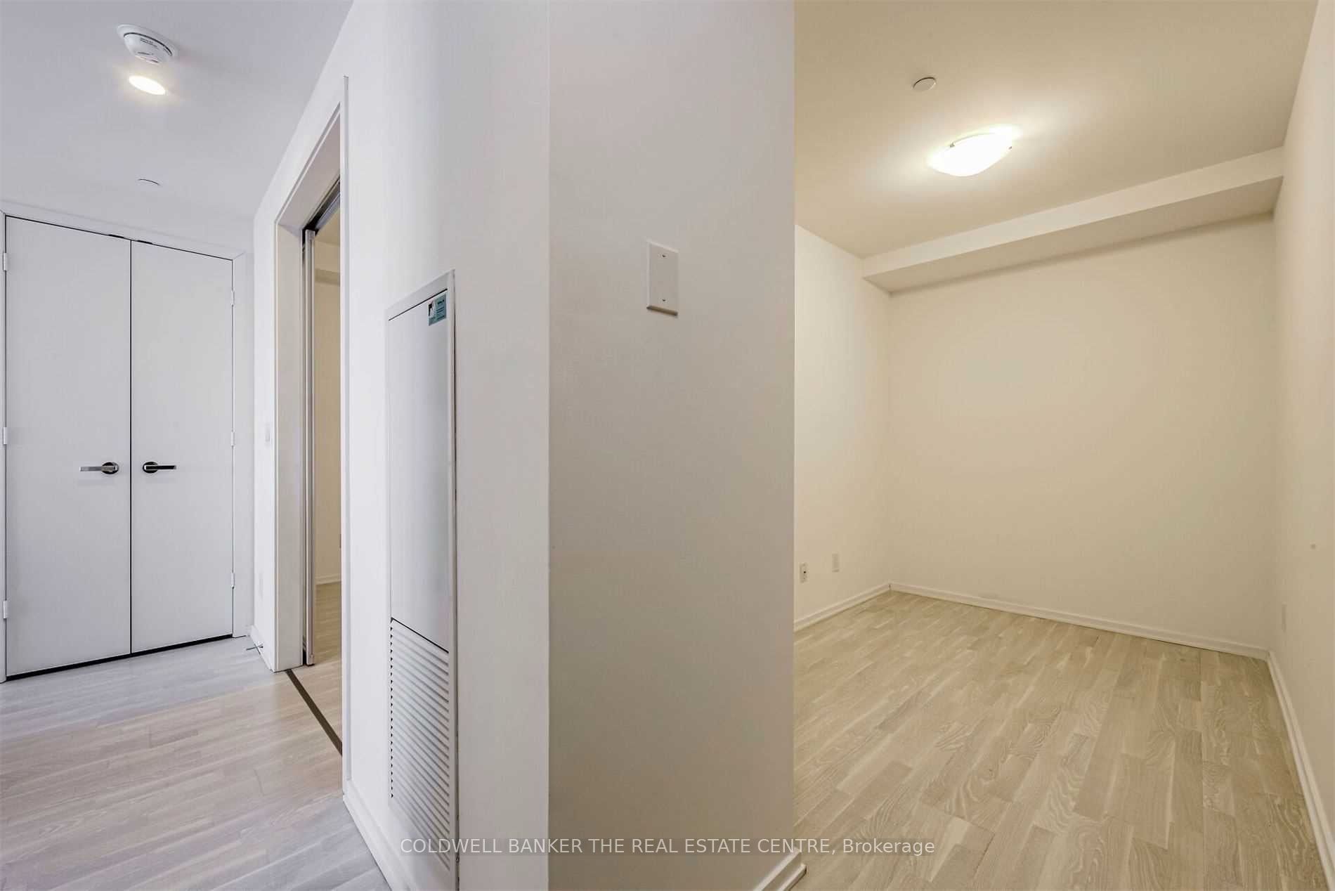 1 Bloor St E 7 Property Photo 22