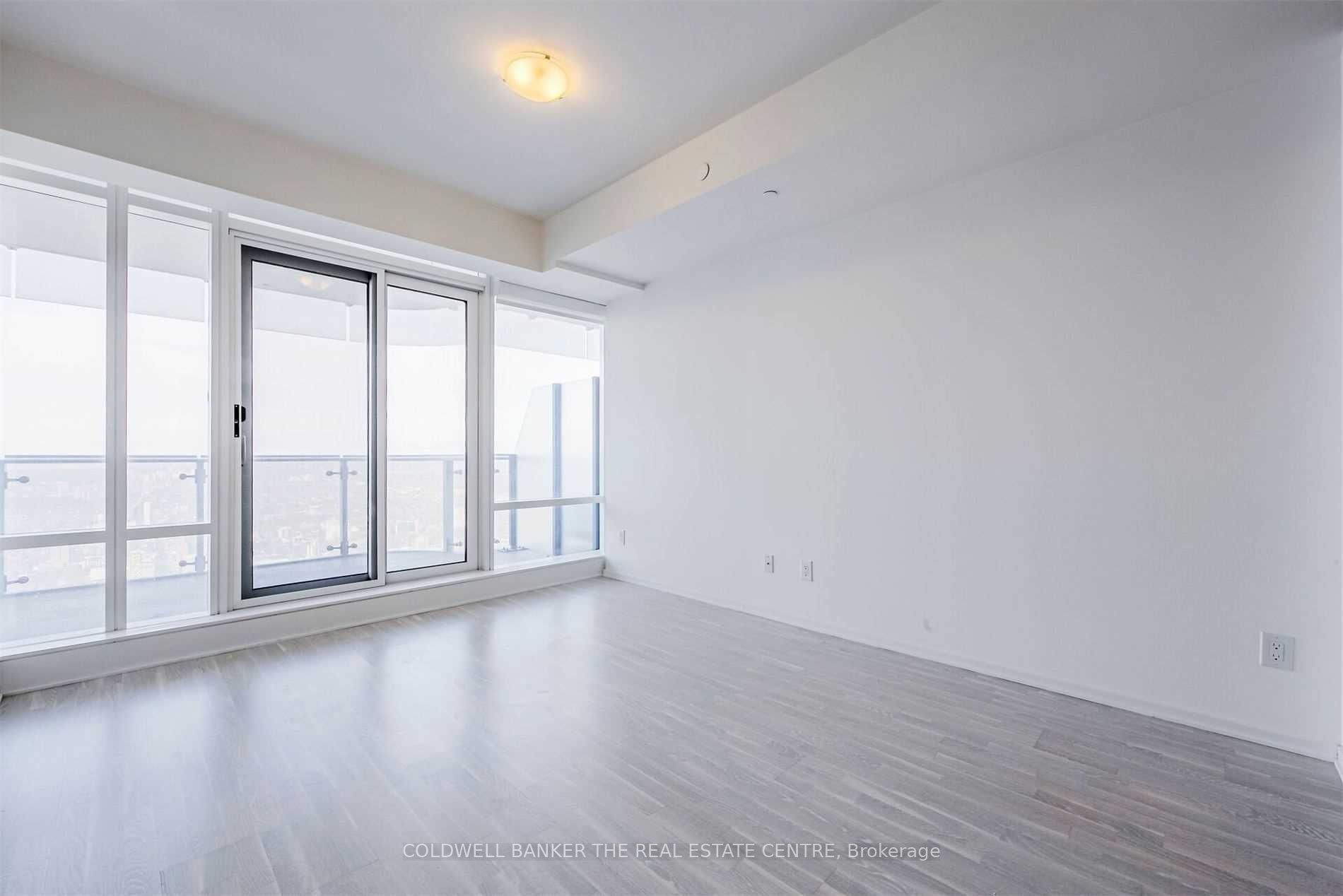 1 Bloor St E 7 Property Photo 27