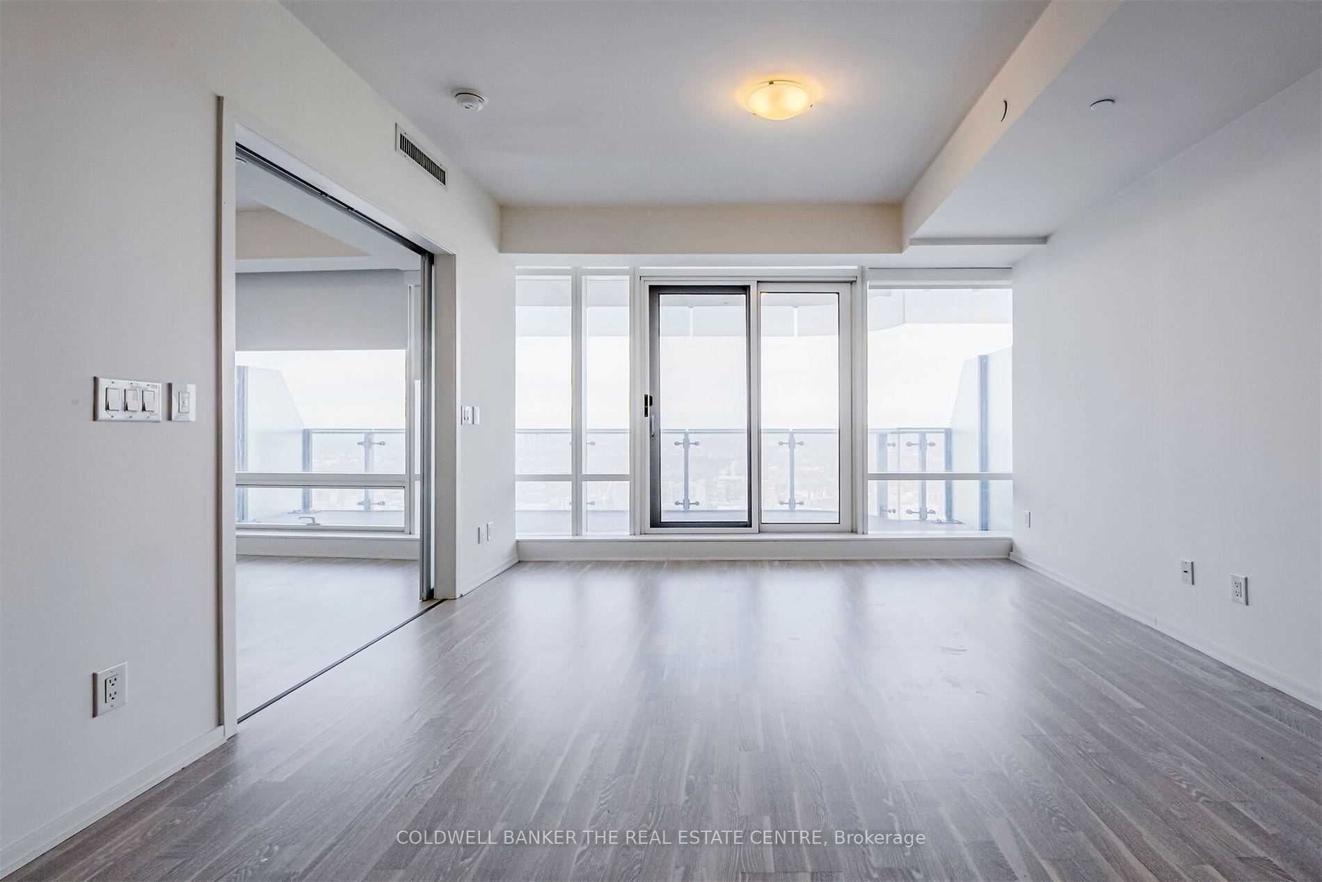 1 Bloor St E 7 Property Photo 29