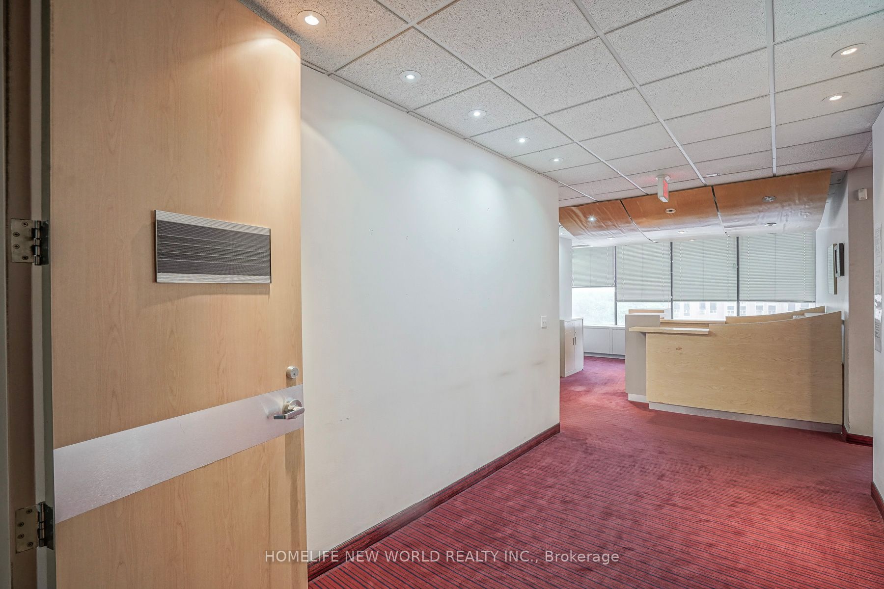 920 Yonge Street Level 7 Property Photo 6