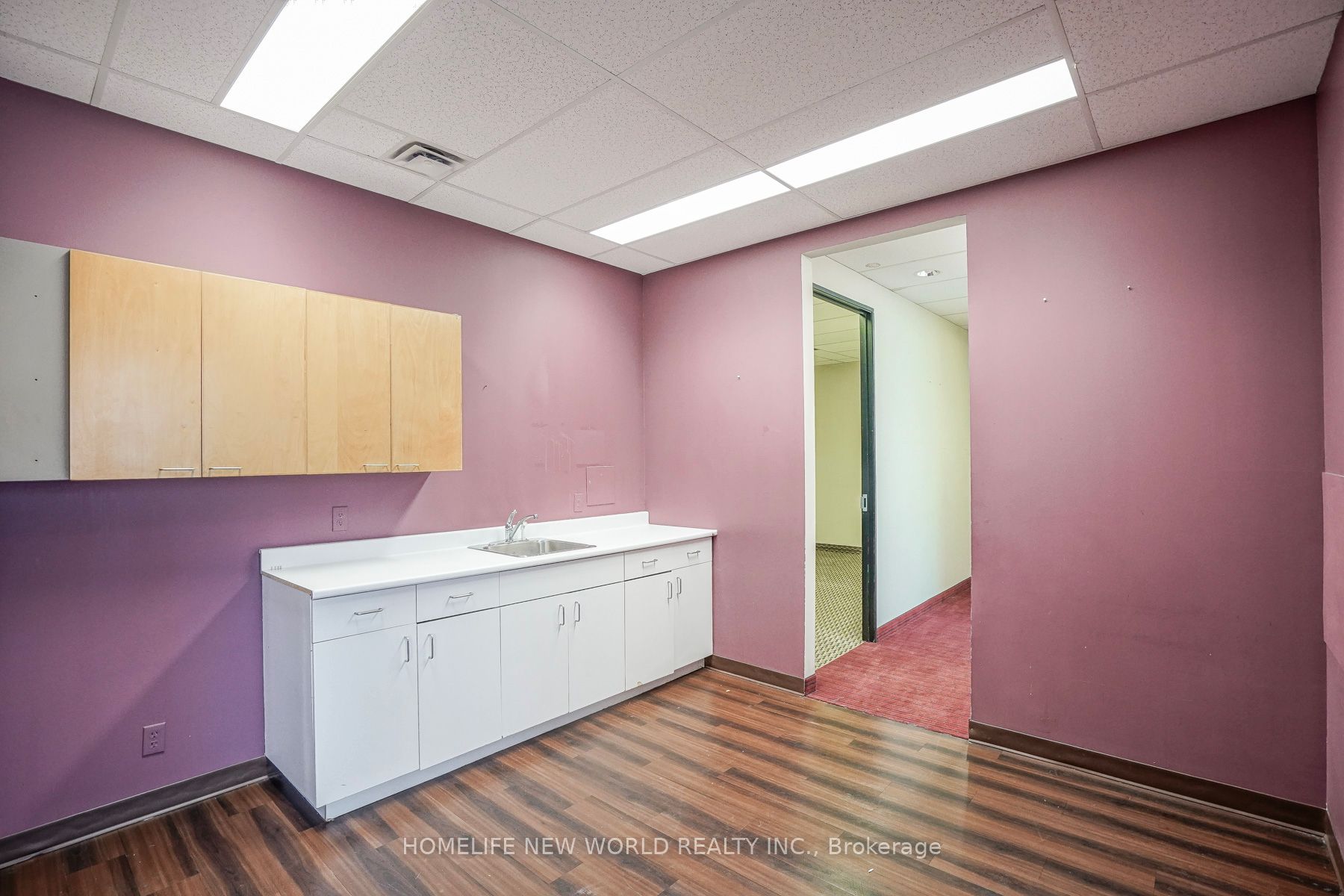920 Yonge Street Level 7 Property Photo 15