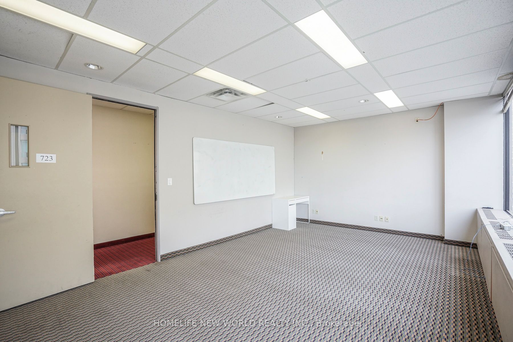 920 Yonge Street Level 7 Property Photo 21