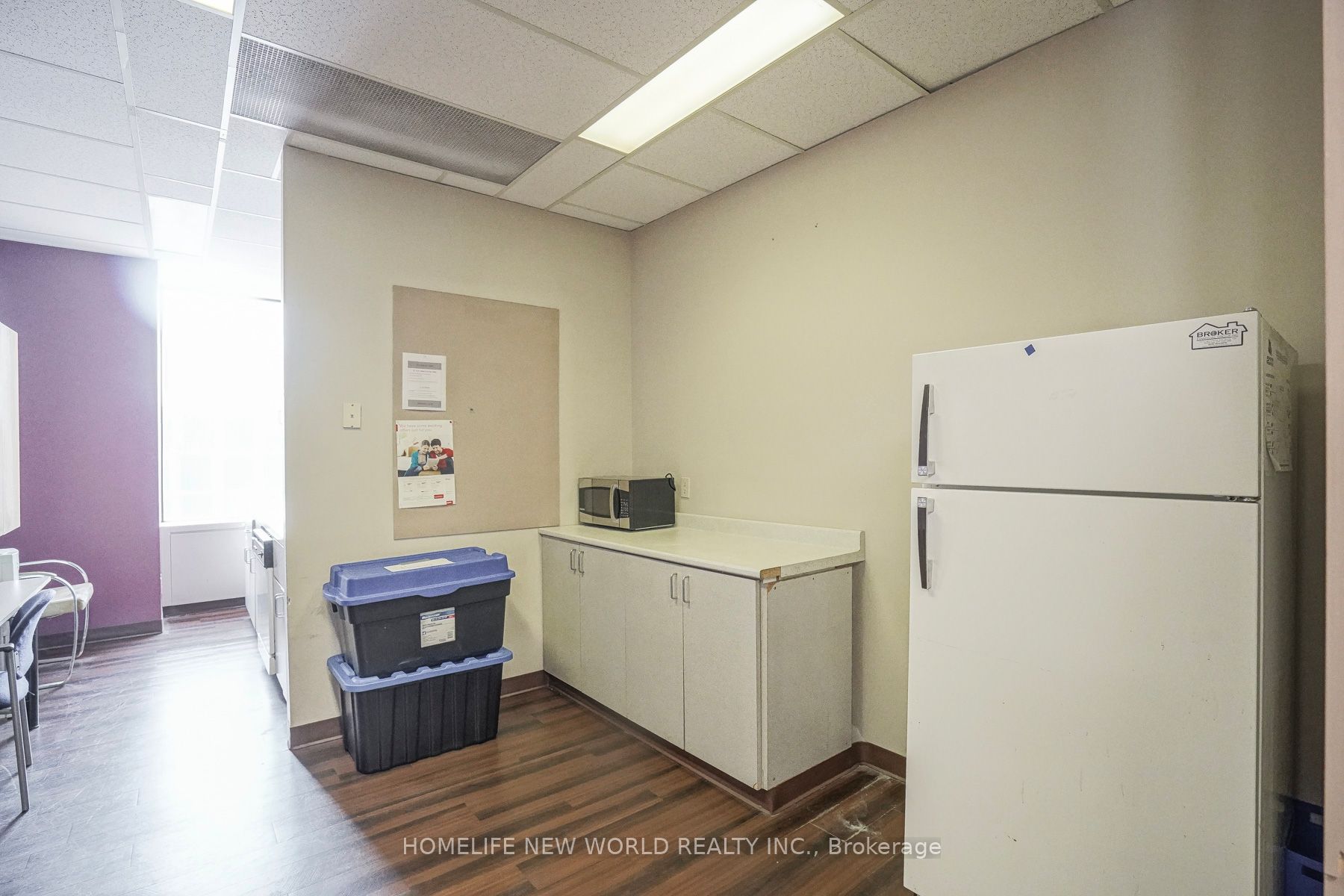 920 Yonge Street Level 7 Property Photo 24
