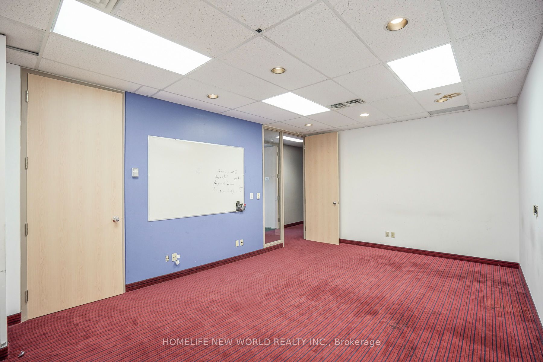 920 Yonge Street Level 7 Property Photo 37