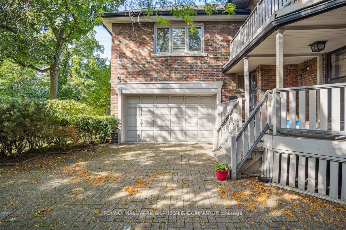 251 Lytton Boulevard Property Photo 13