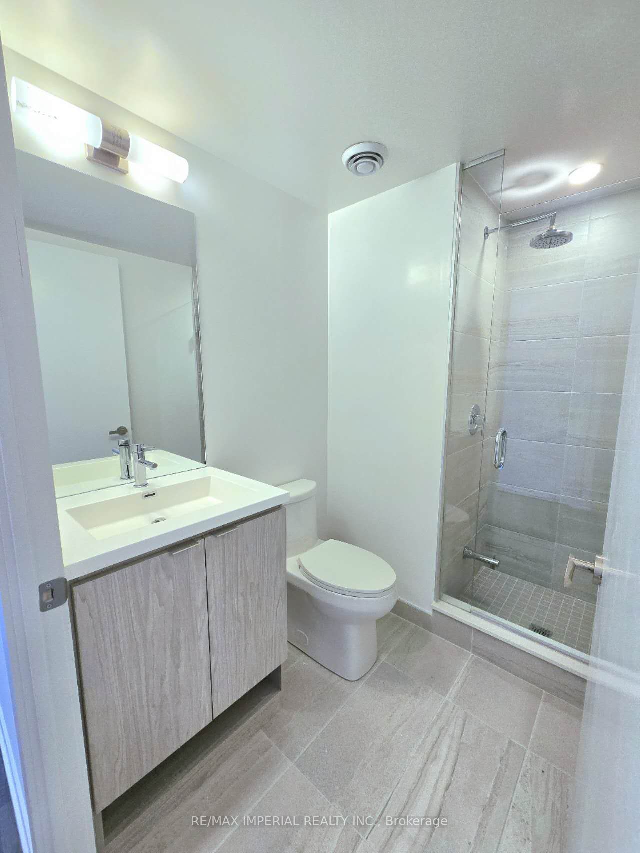 55 Cooper St 05 Property Photo 12