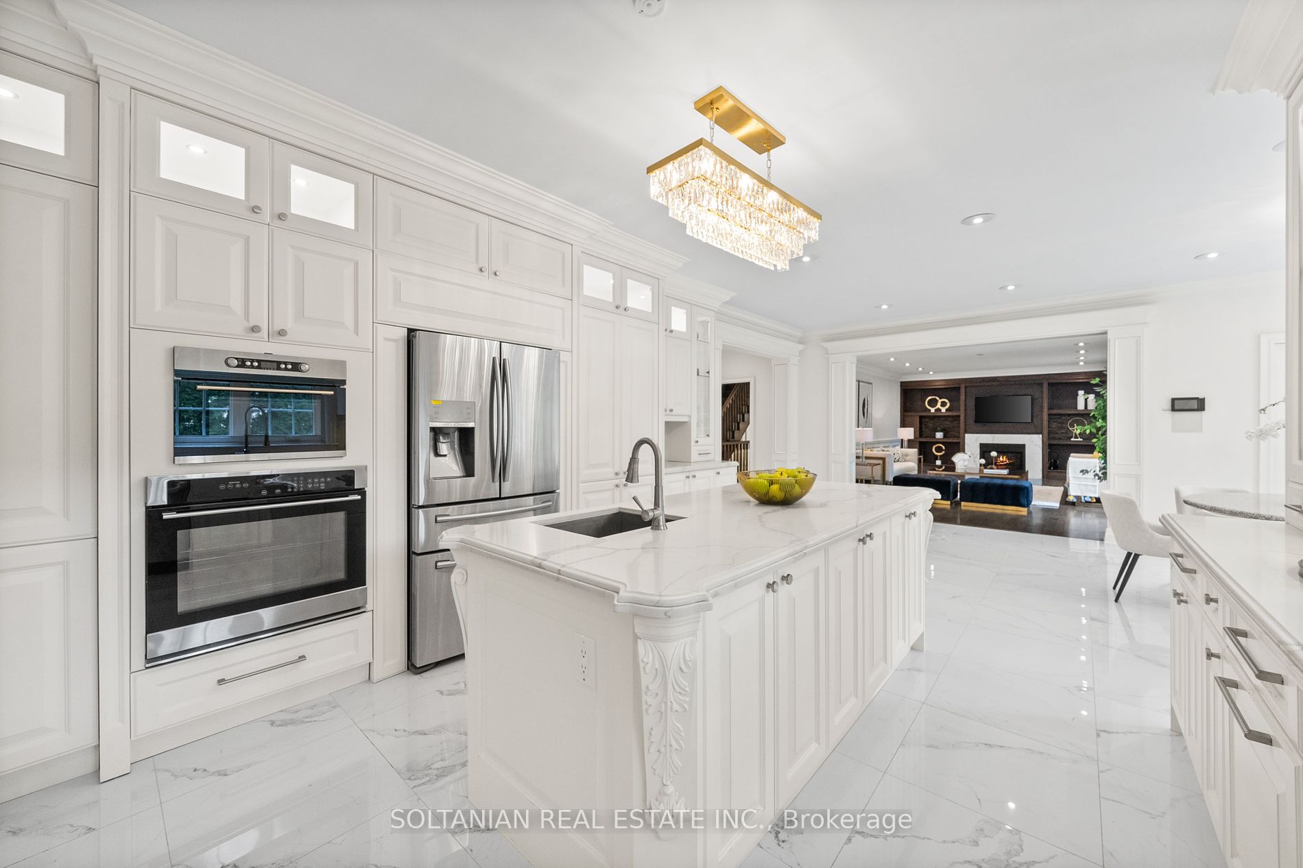 159 Old Yonge St Property Photo 38