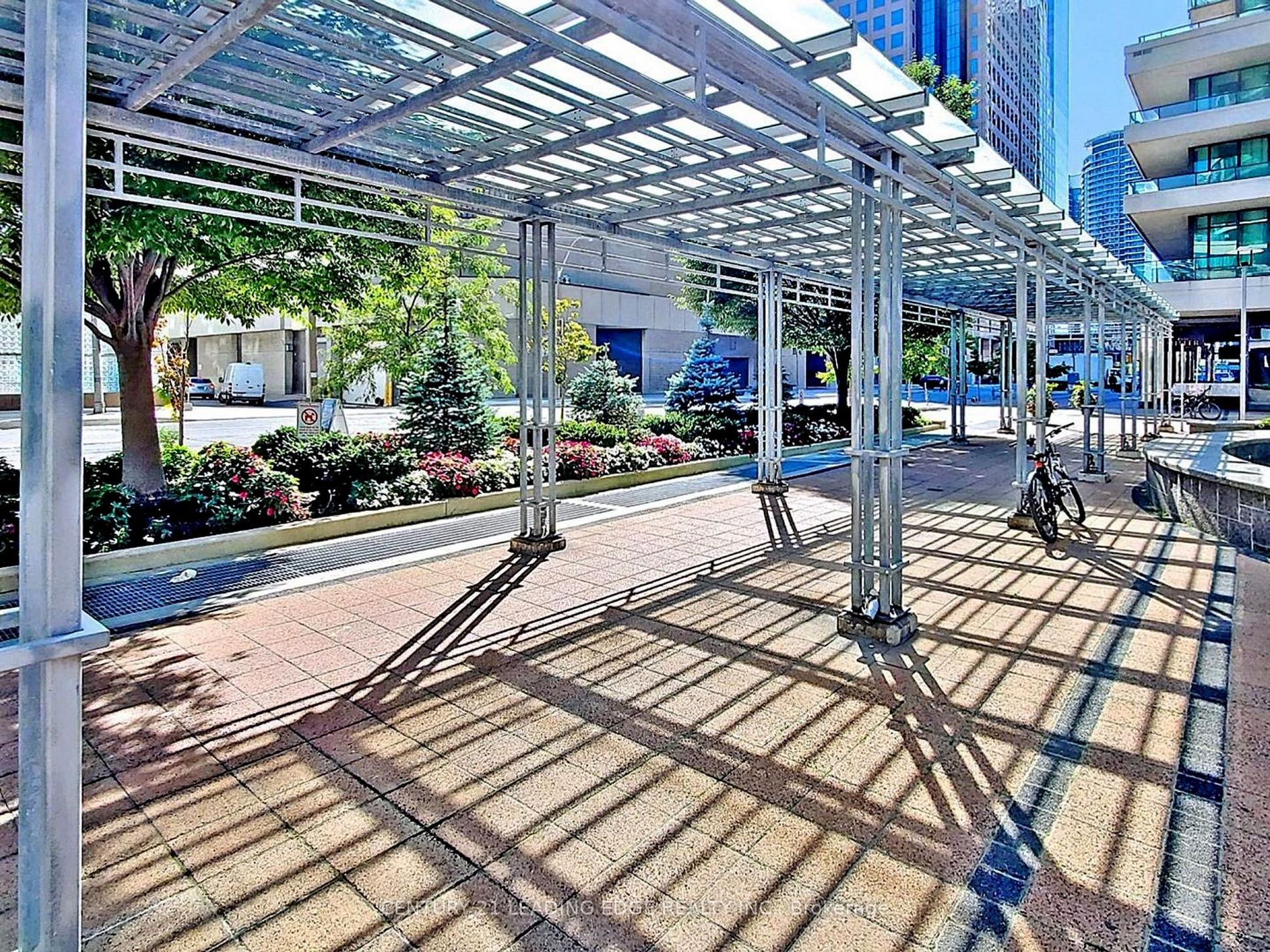 33 Bay St 07 Property Photo 11