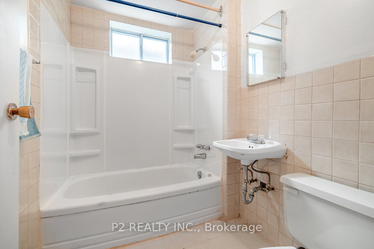 120 Brighton Ave Property Photo 4