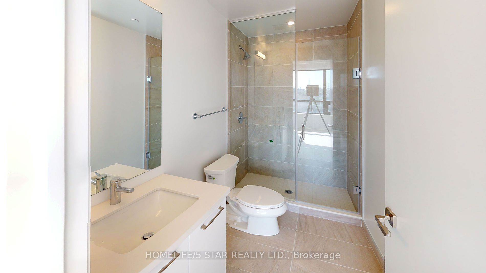 33 Frederick Todd Way 06 Property Photo 8