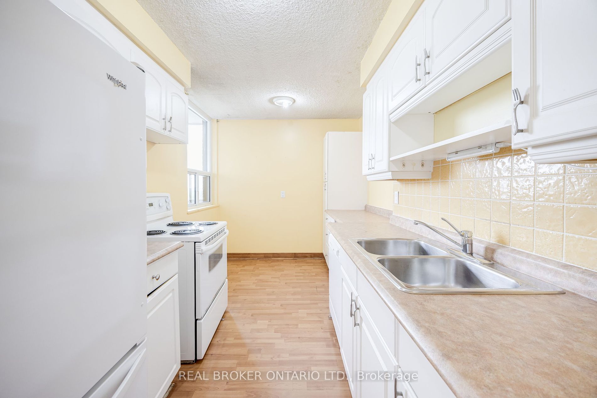 5 Old Sheppard Ave 5 Property Photo 28