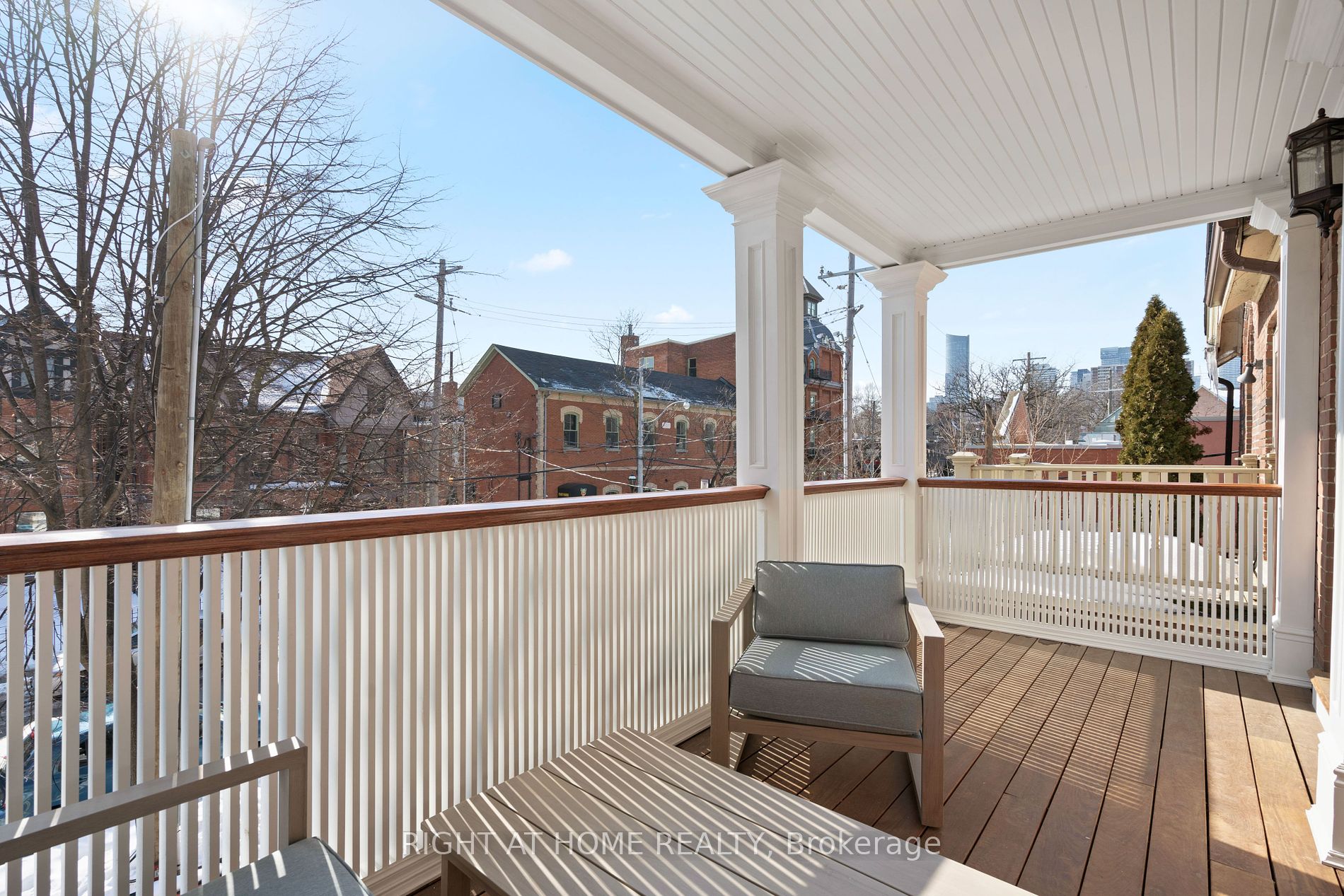 60 Winchester St Property Photo 20
