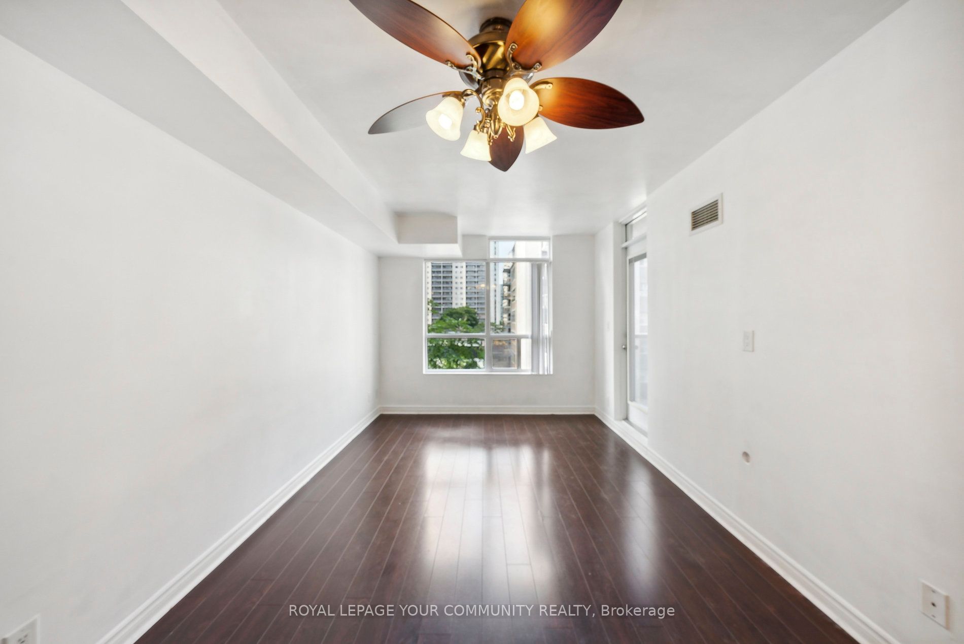 #407 - 225 Wellesley Street Property Photo 16