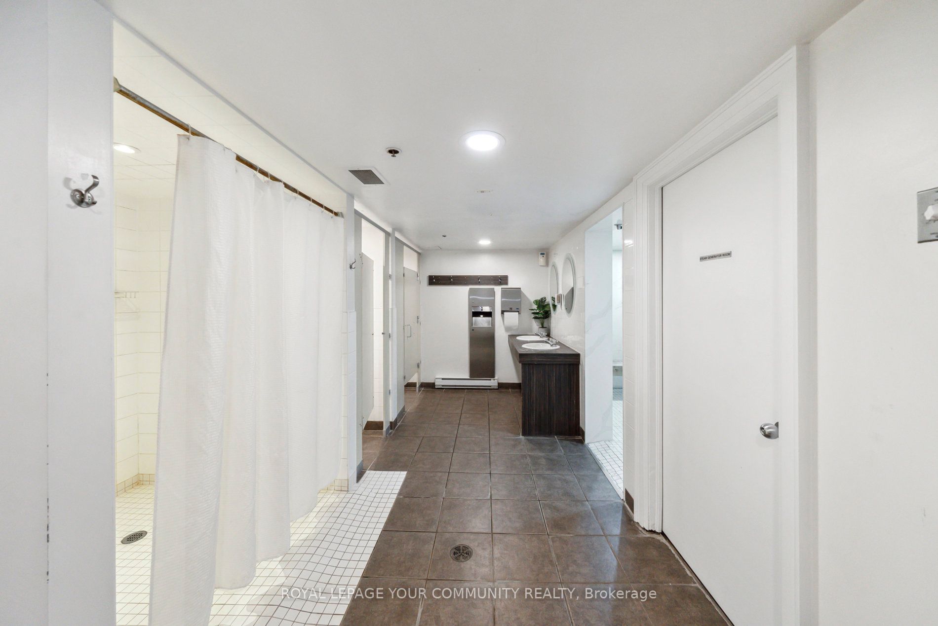 #407 - 225 Wellesley Street Property Photo 30