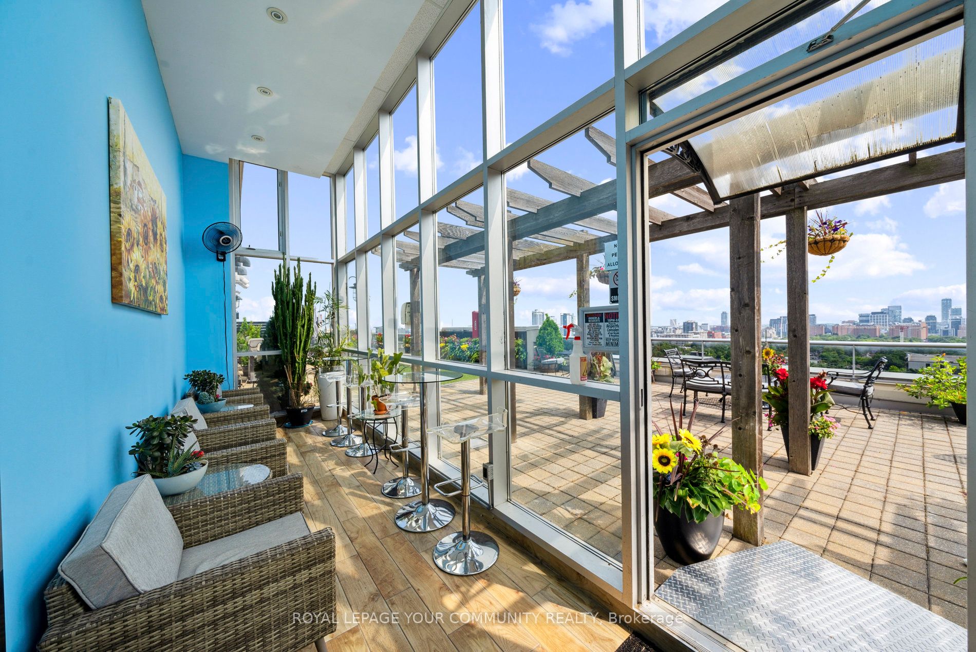 #407 - 225 Wellesley Street Property Photo 34