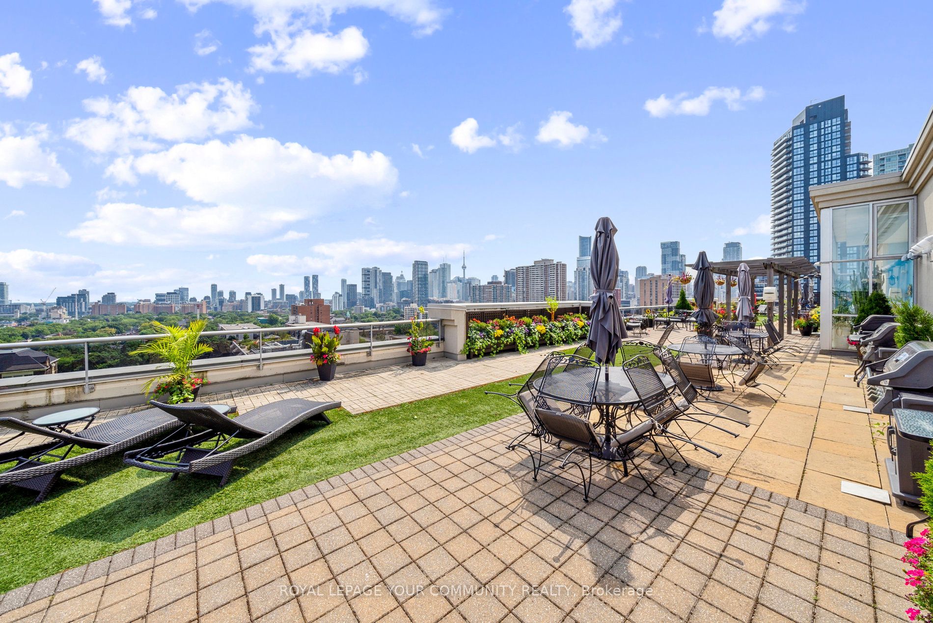 #407 - 225 Wellesley Street Property Photo 35