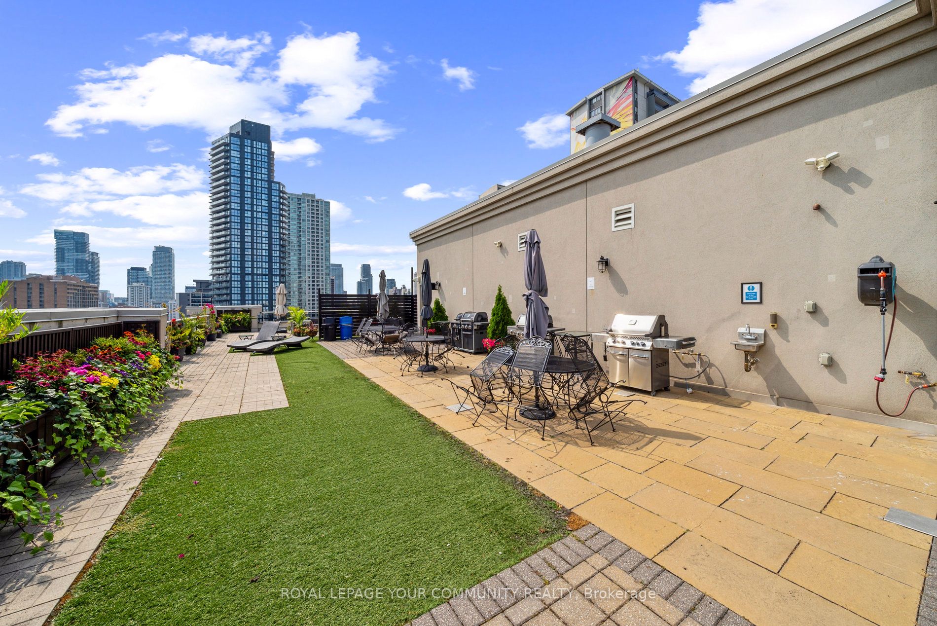 #407 - 225 Wellesley Street Property Photo 37