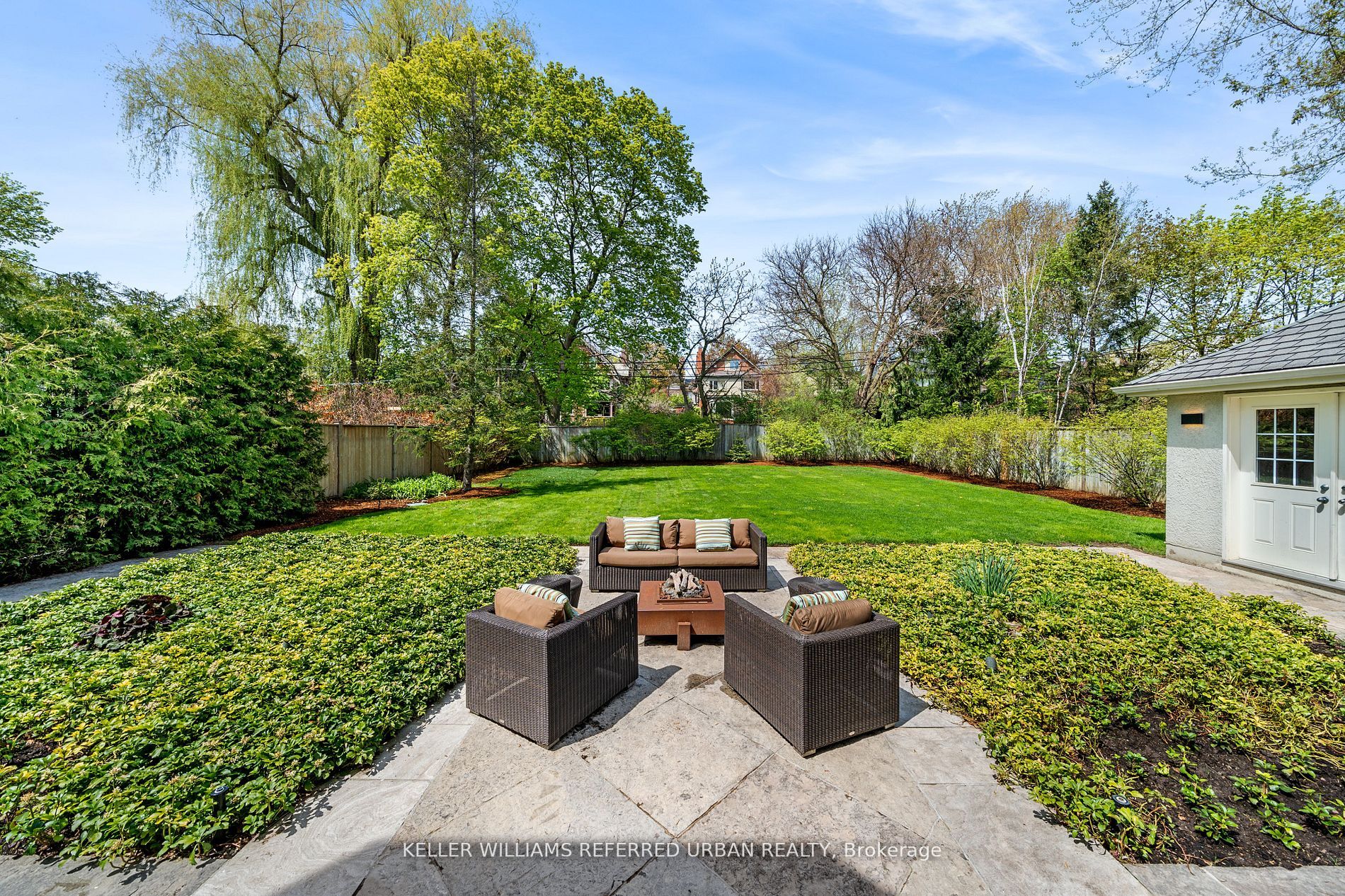 148 Glencairn Ave Property Photo 32