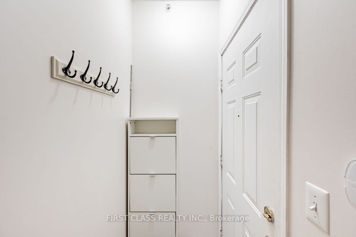 78 Carr St 31 Property Photo 14