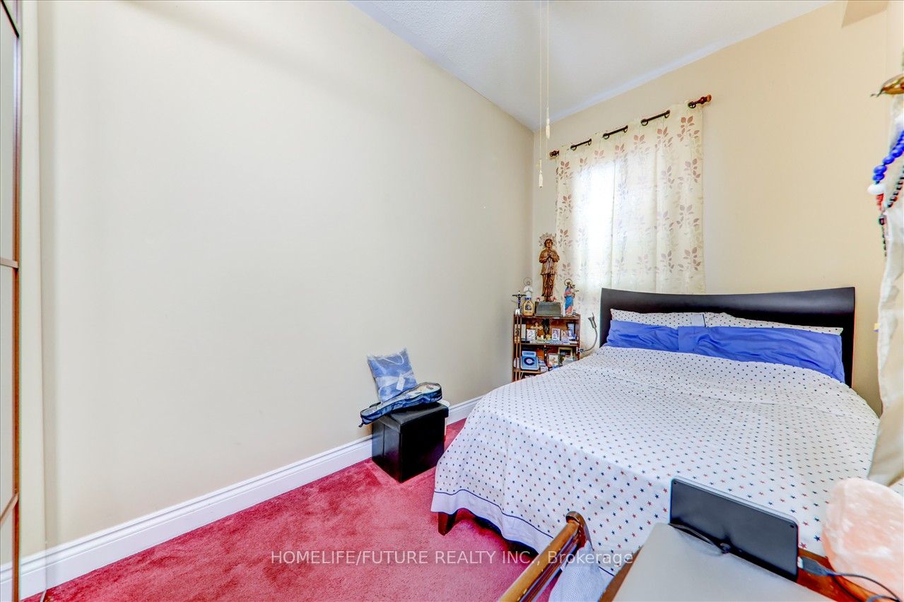 56 Sullivan St Property Photo 2