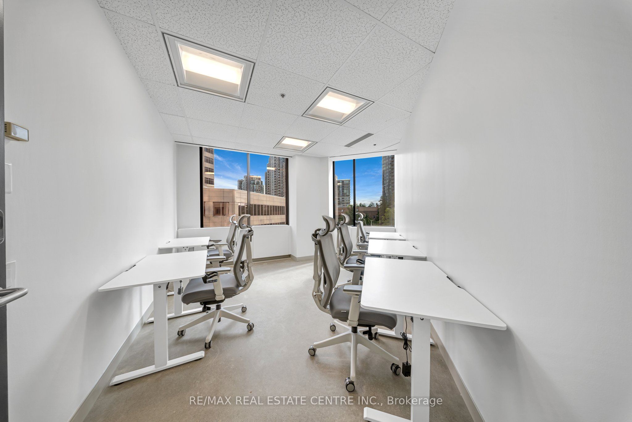#200 F - 5700 Yonge Street Road Property Photo 17
