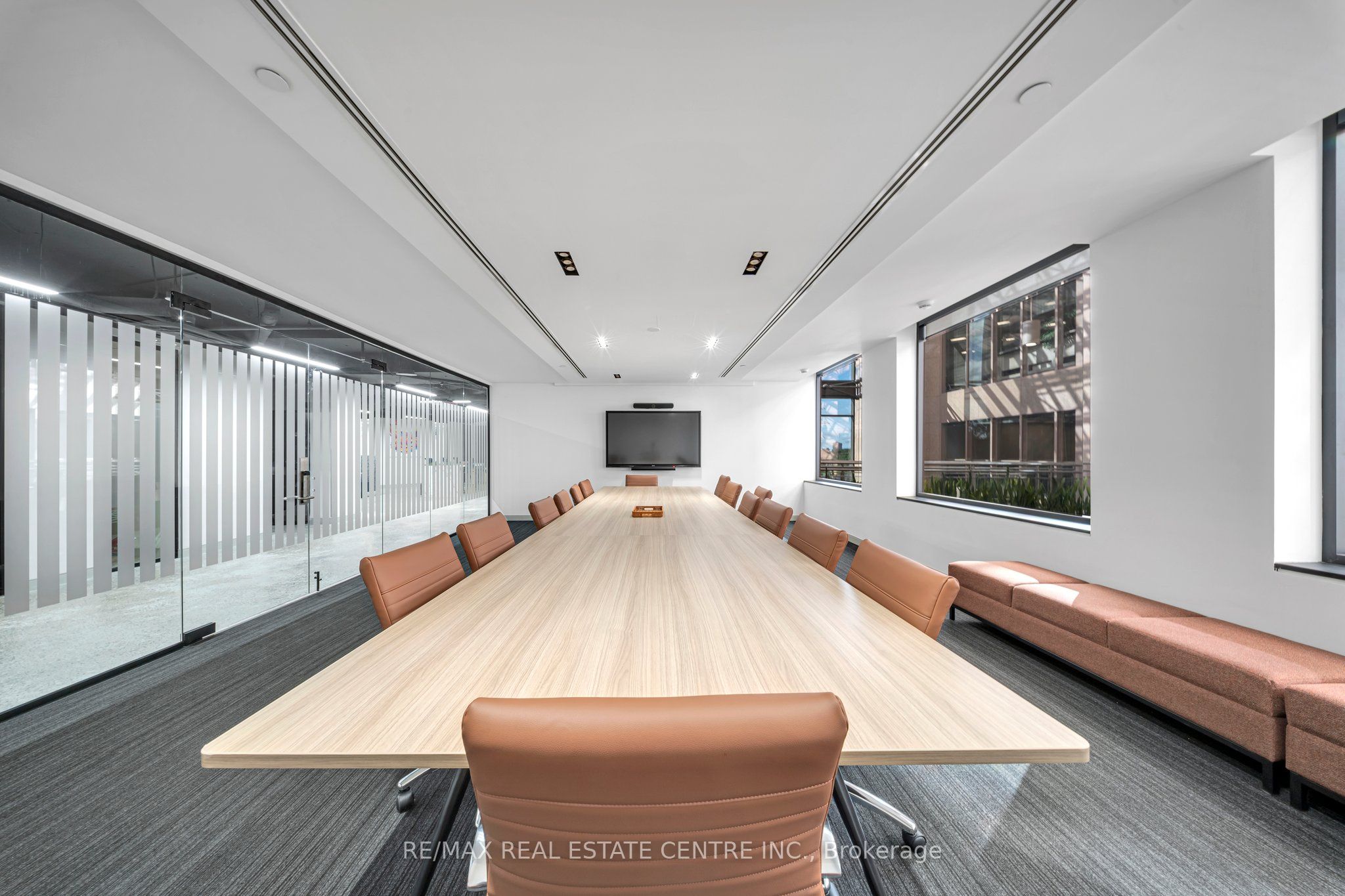 #200 F - 5700 Yonge Street Road Property Photo 20