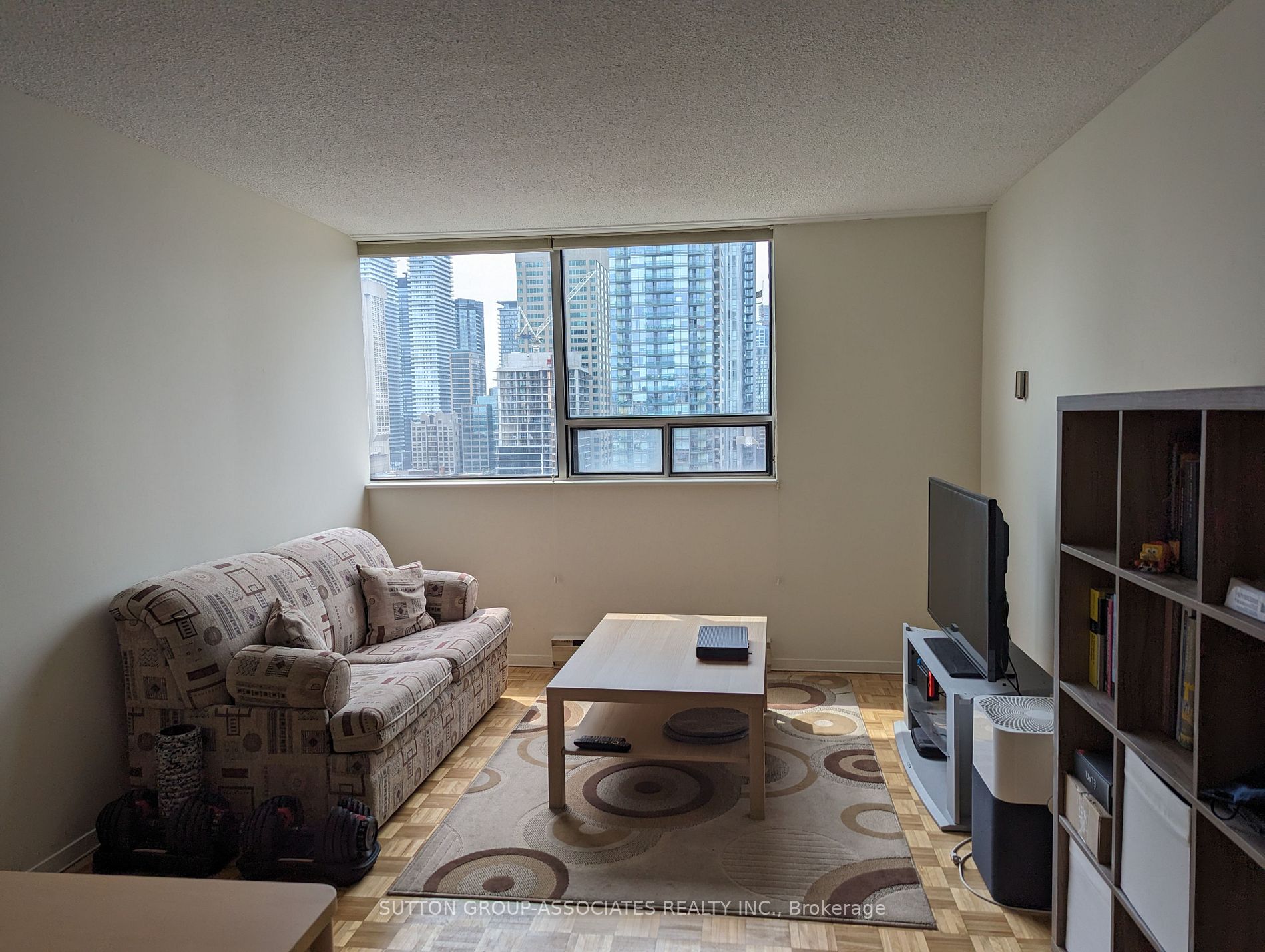 914 Yonge St 04 Property Photo 6