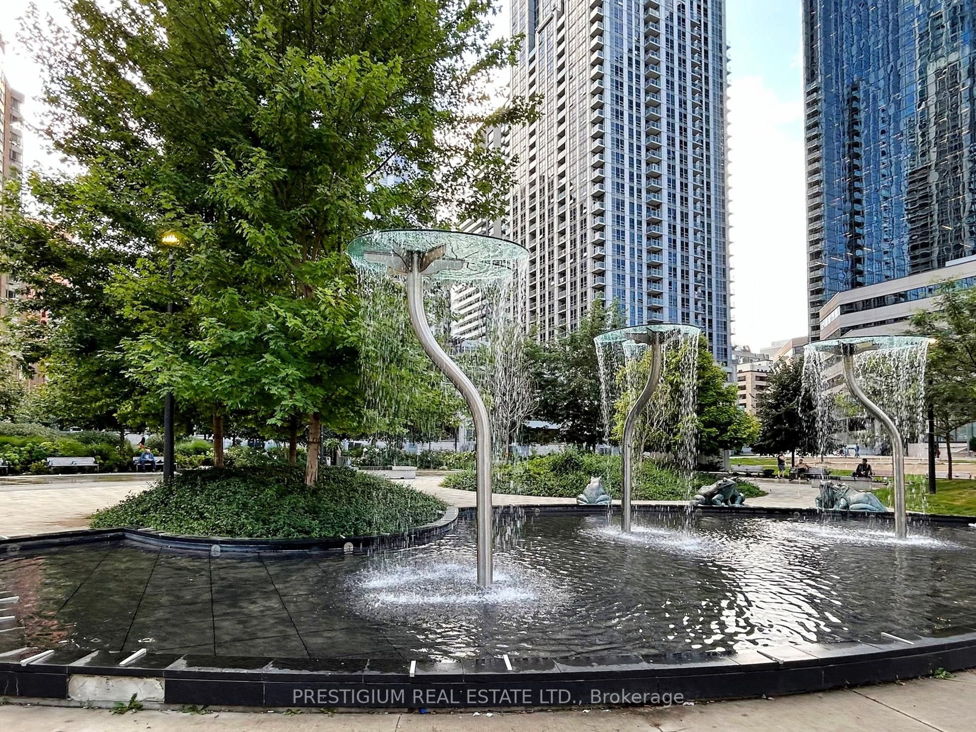 #6901 - 388 Yonge Street Property Photo 34