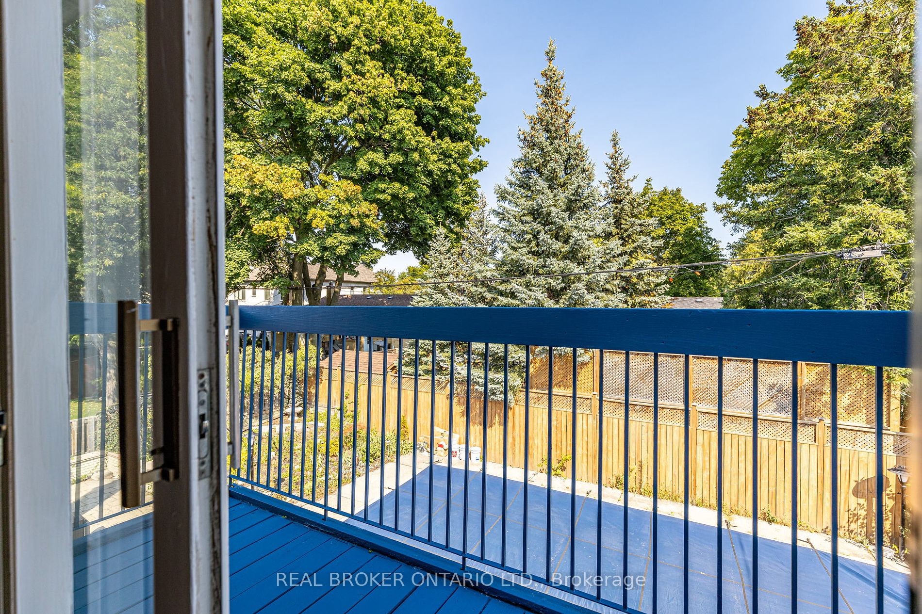 3 Yewfield Cres Property Photo 7