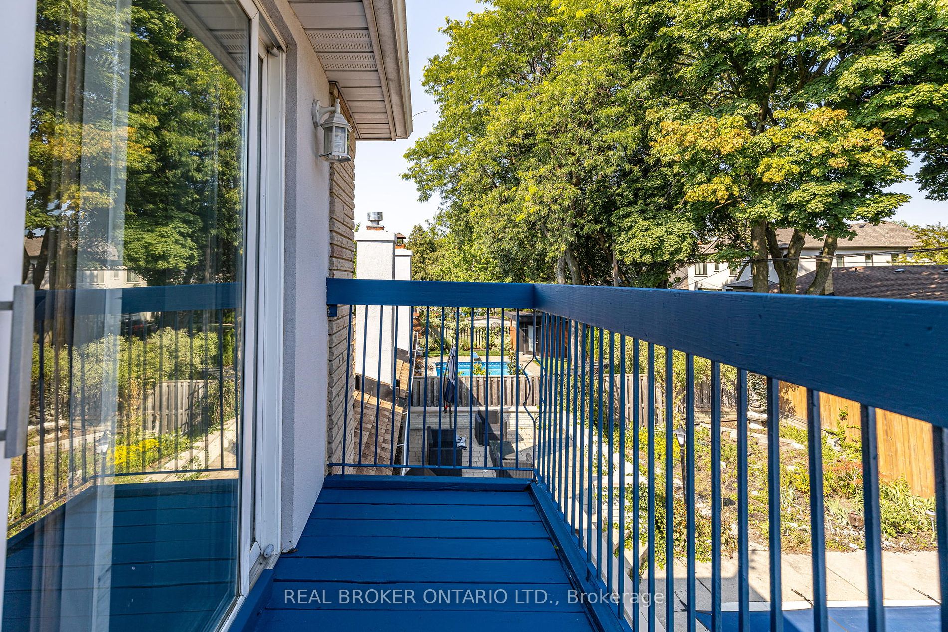3 Yewfield Cres Property Photo 8