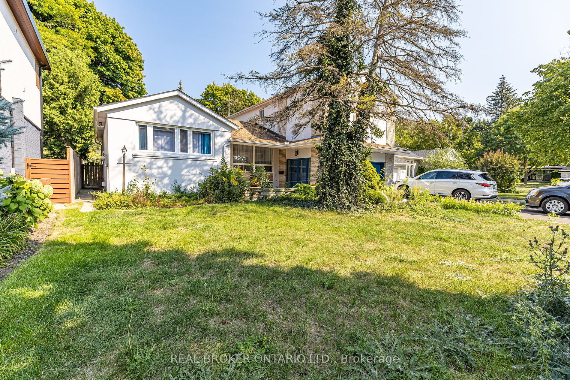 3 Yewfield Cres Property Photo 9