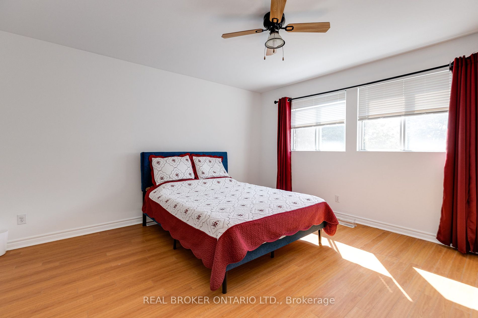 3 Yewfield Cres Property Photo 15