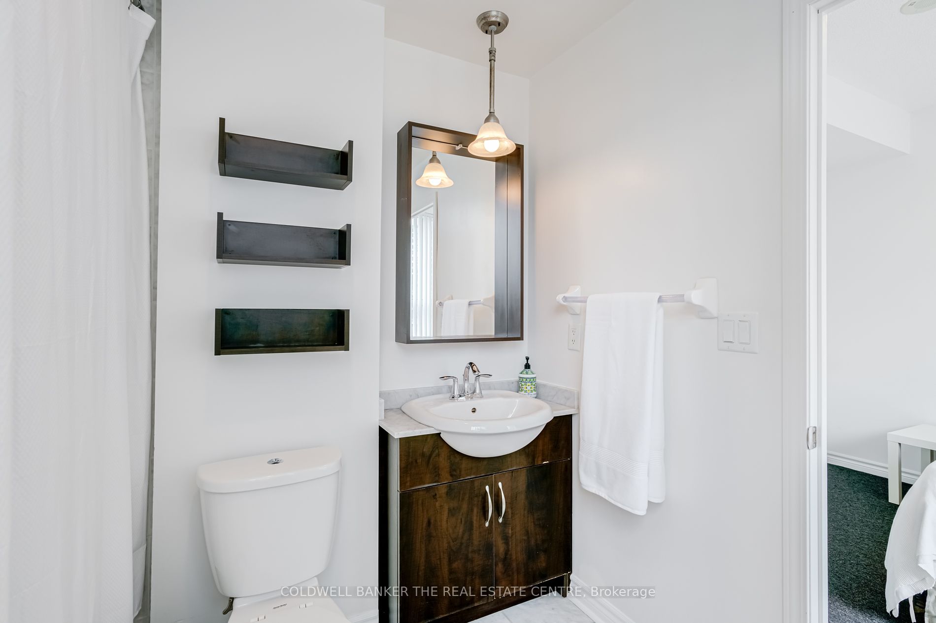 18 Holmes Ave 10 Property Photo 13