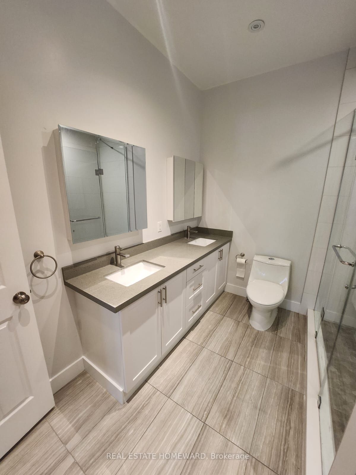 #2 - 592 Church Street Property Photo 2