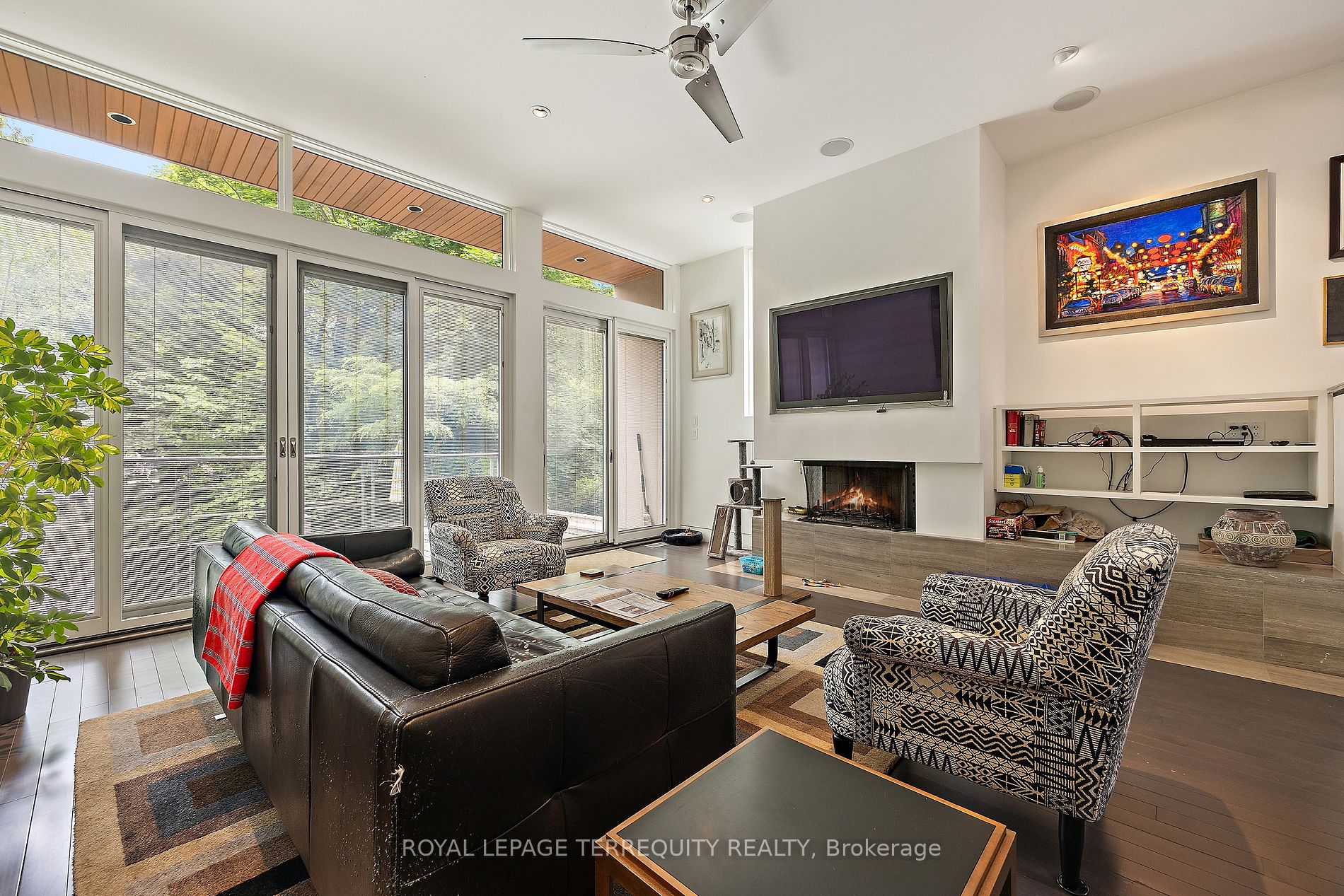 317 Keewatin Ave Property Photo 10