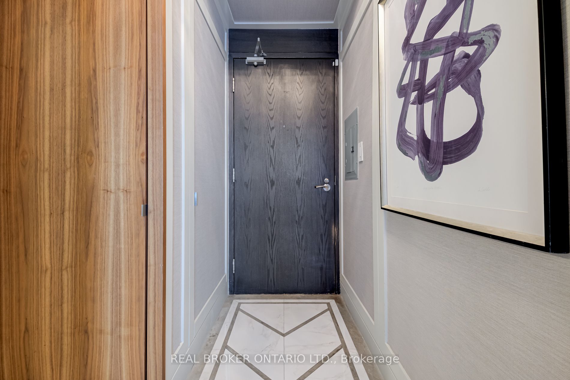 21 Scollard St 4 Property Photo 26