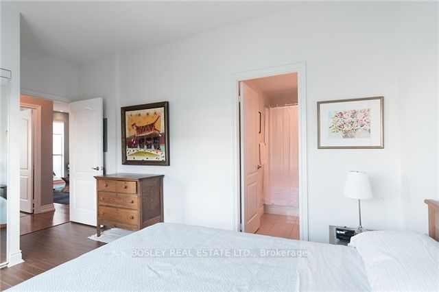 319 Merton St 02 Property Photo 4