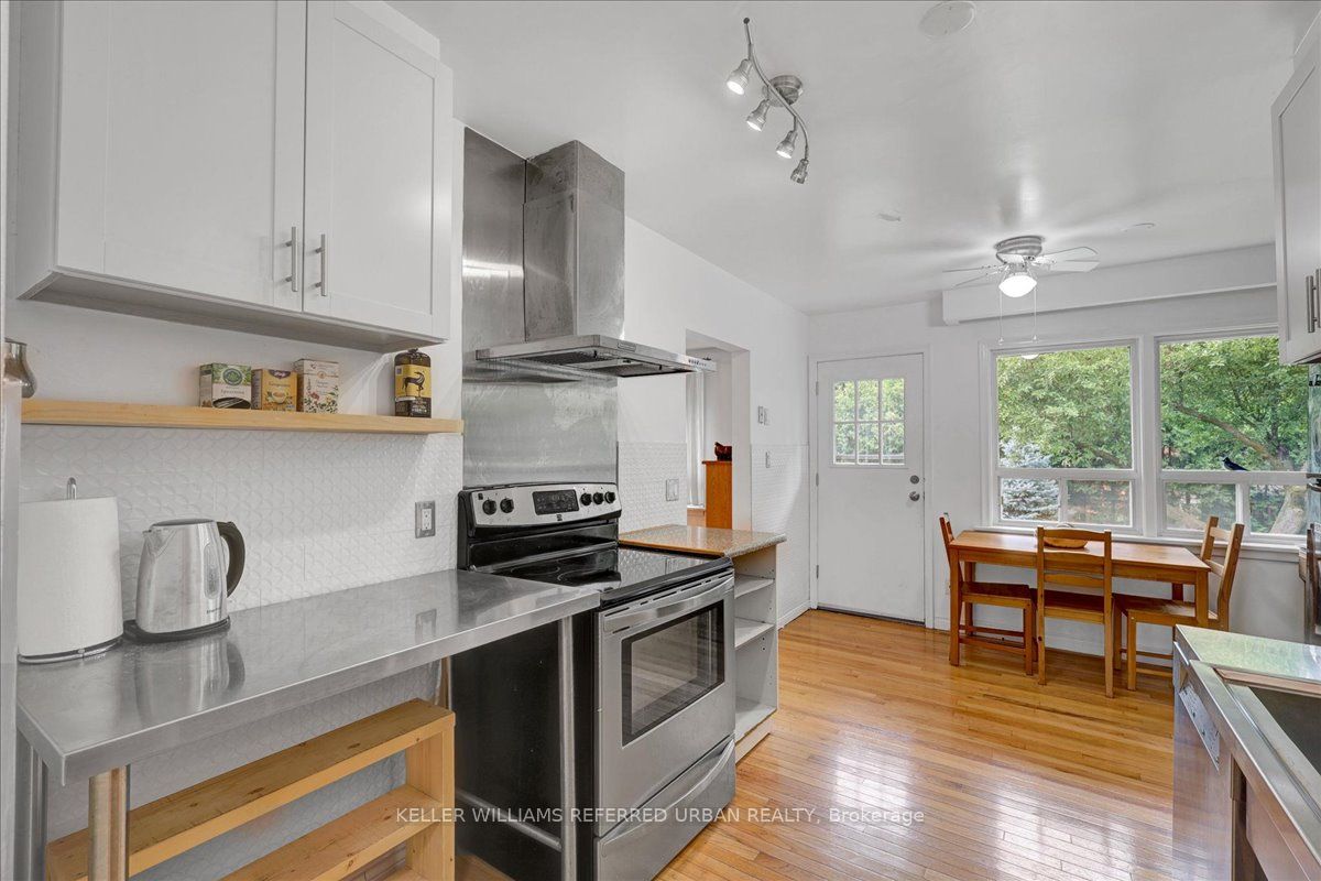 122 Burndale Ave Property Photo 4