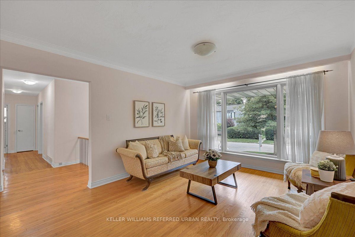 122 Burndale Ave Property Photo 31