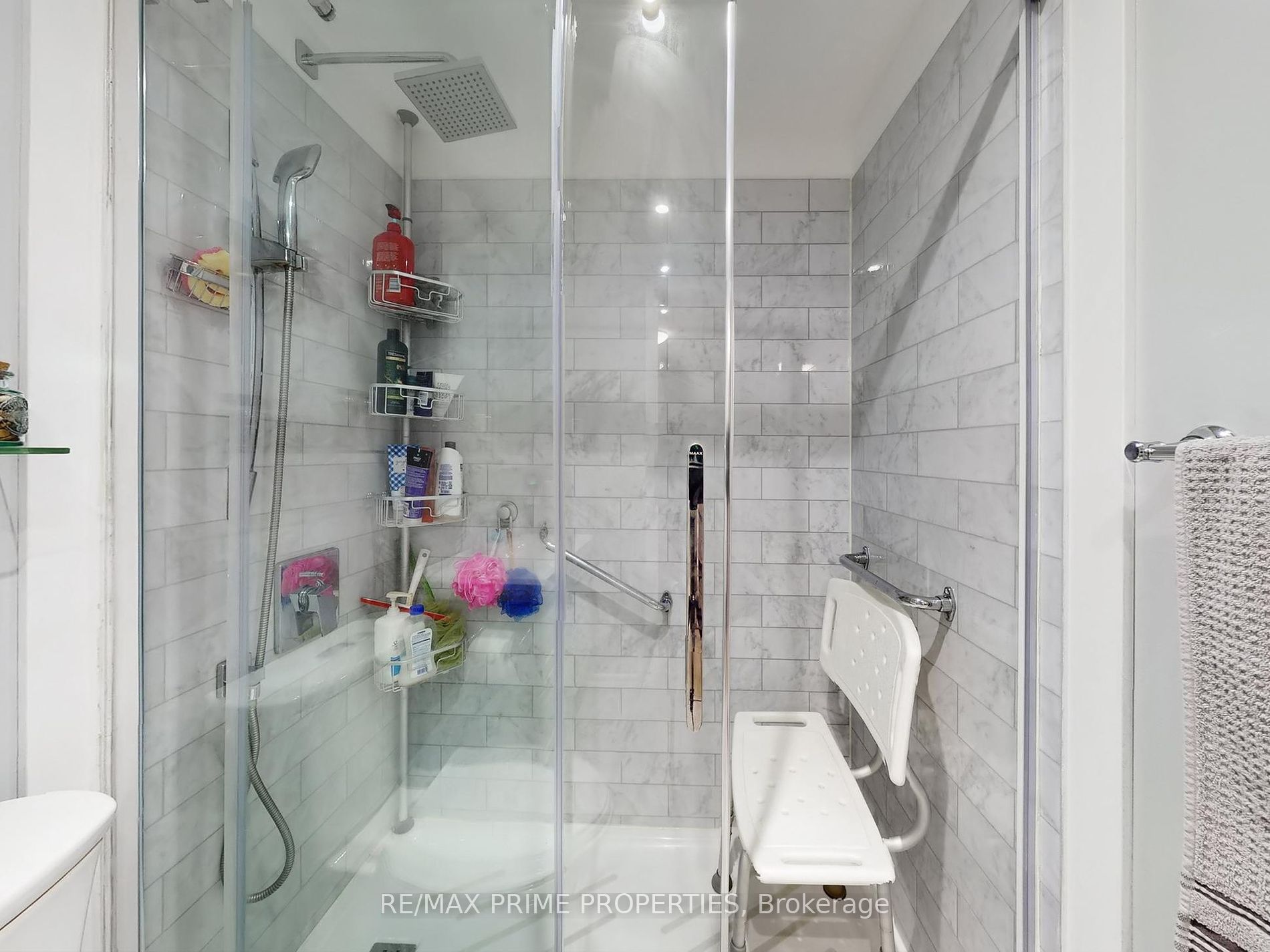 10 Crest Fern Way 218 Property Photo 10