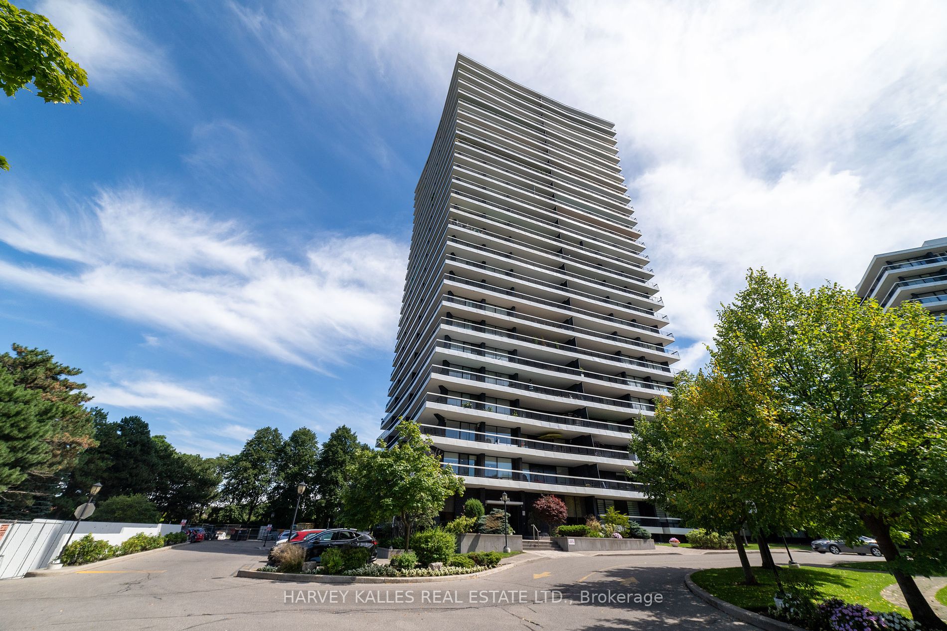 135 Antibes Dr 2 Picture
