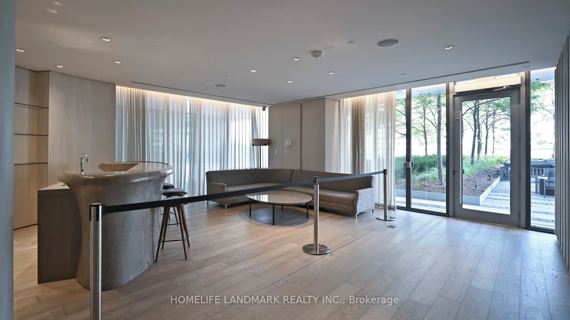 #2605 - 200 Bloor Street Property Photo 23