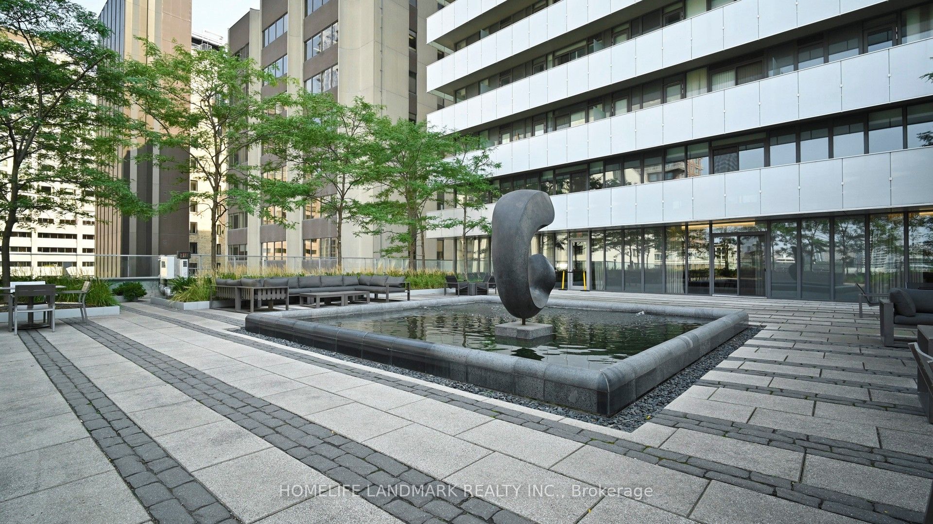 #2605 - 200 Bloor Street Property Photo 25