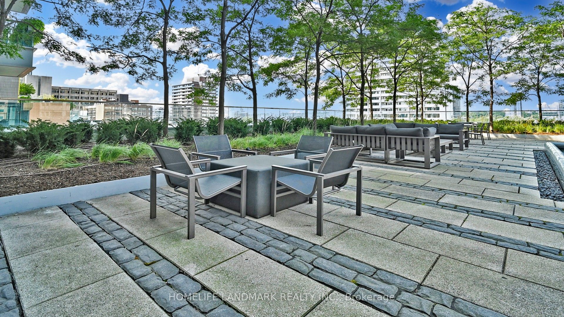 #2605 - 200 Bloor Street Property Photo 26