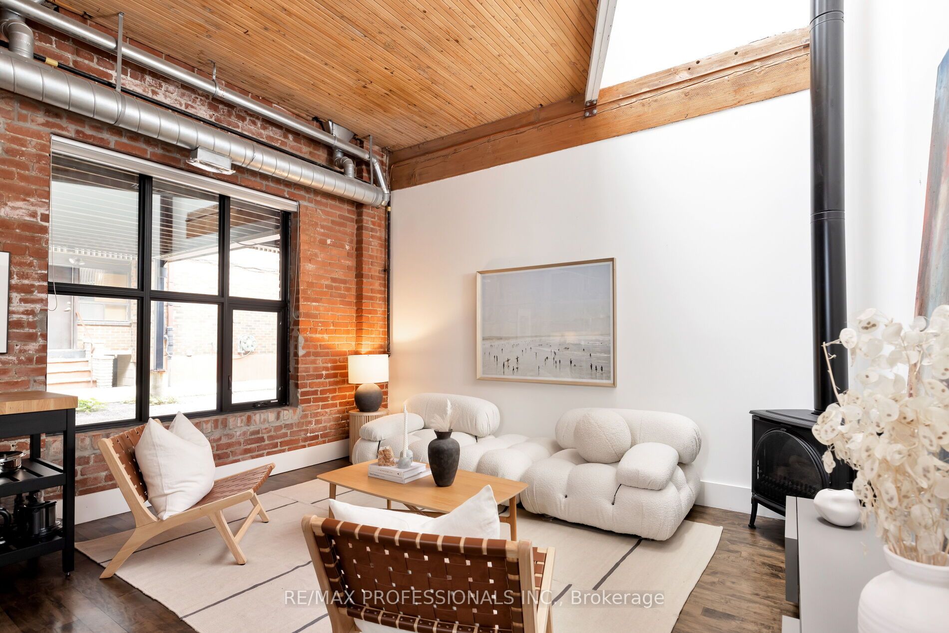 200 Clinton St 4 Property Photo