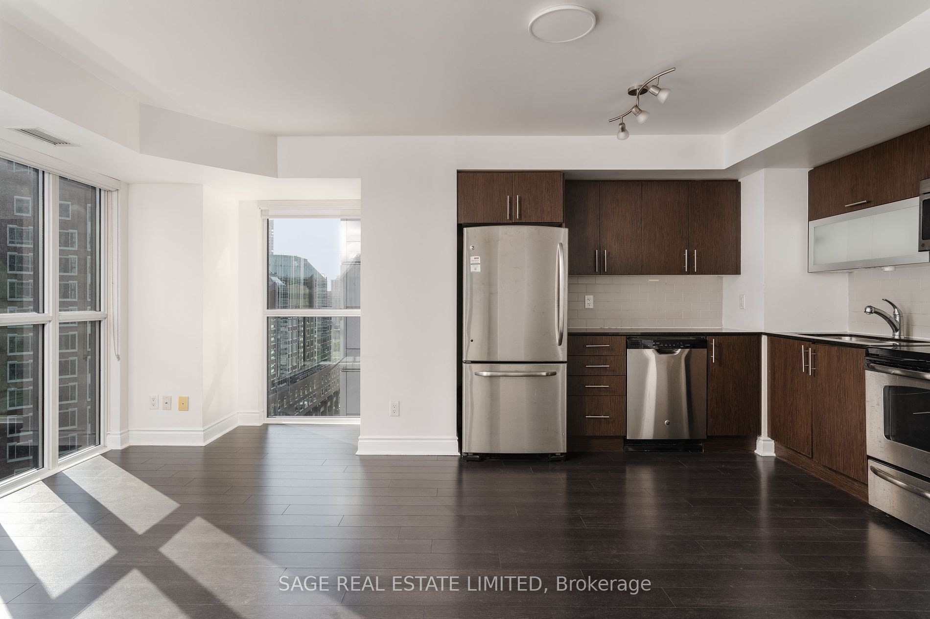 28 Ted Rogers Way 12 Property Photo 1