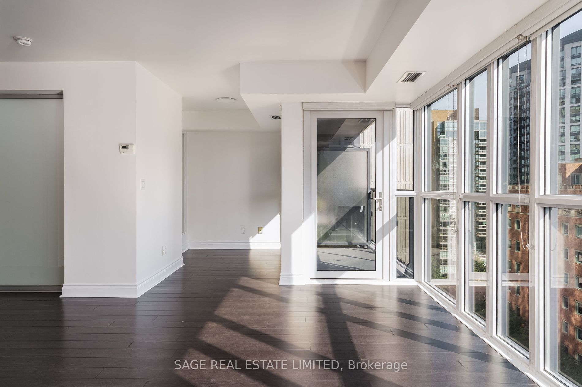 28 Ted Rogers Way 12 Property Photo 15
