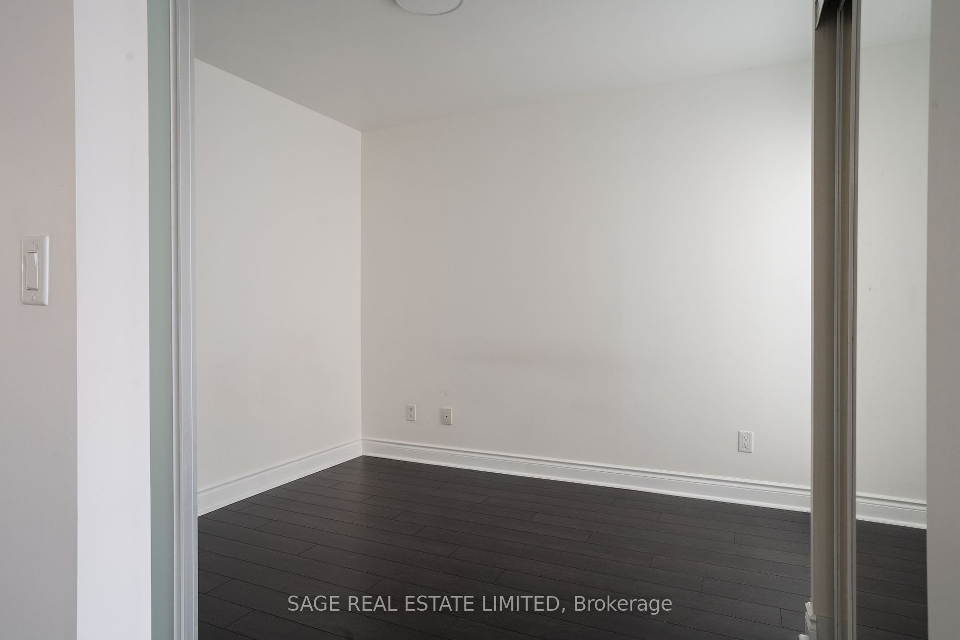28 Ted Rogers Way 12 Property Photo 17
